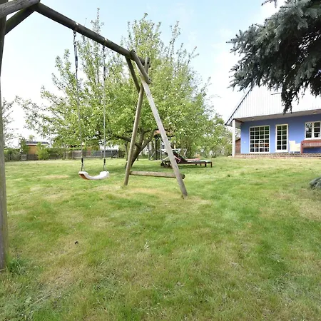 Idyllisches Mit Terrasse In Rerik Roggow